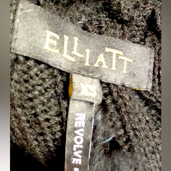 100% rabbit fur cardigan-Elliatt/Revolve exclusive - Picture 11 of 11
